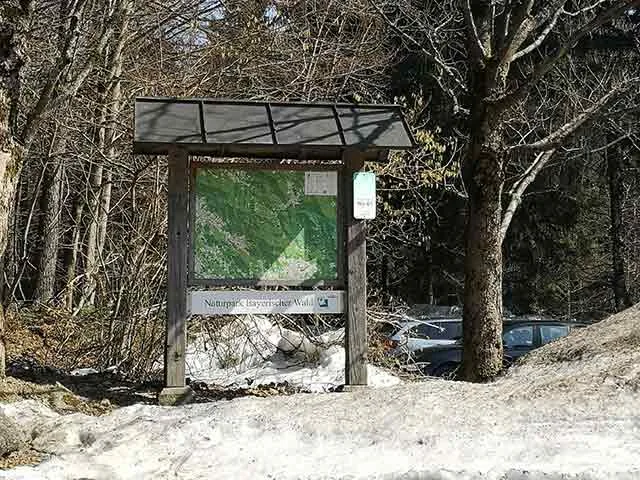 Wanderweg ab dem Parkplatz Schönebene bei Bodenmais